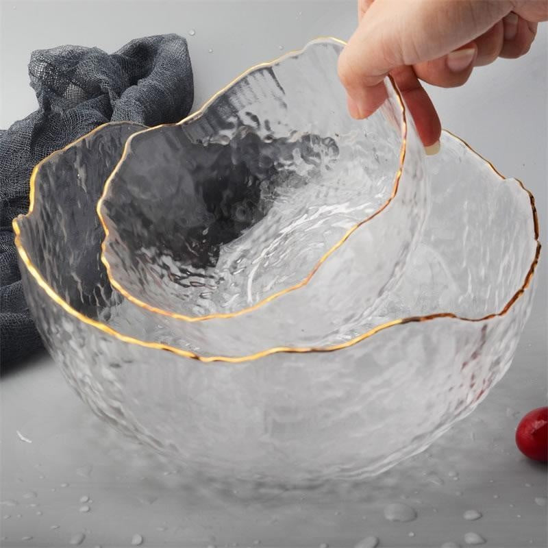 Vielseitige Glasschüssel (Eierschalen-Design) als Servierschale oder Dekoschale, spülmaschinenfest & stapelbar.