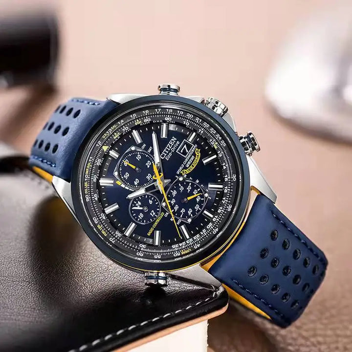 Nahaufnahme: Präzise Herren Quarz Armbanduhr mit kratzfestem Mineralglas. Klassisch, elegant & wasserdicht.