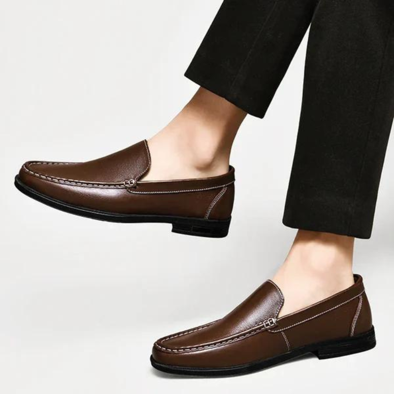 Stilvolle Herren Loafer aus echtem Leder, klassisches Design, perfekt für smarte Outfits, Modell Emilio.