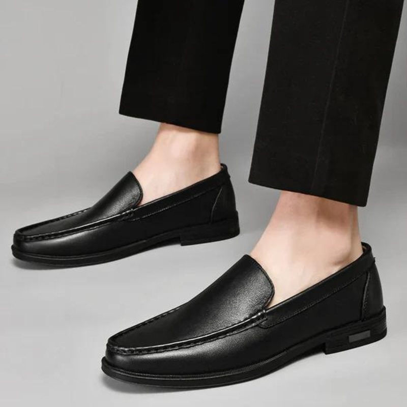 Vielseitige Herren Loafer in elegantem Design, ideal für Business, formelle Anlässe & Frühling/Sommer.
