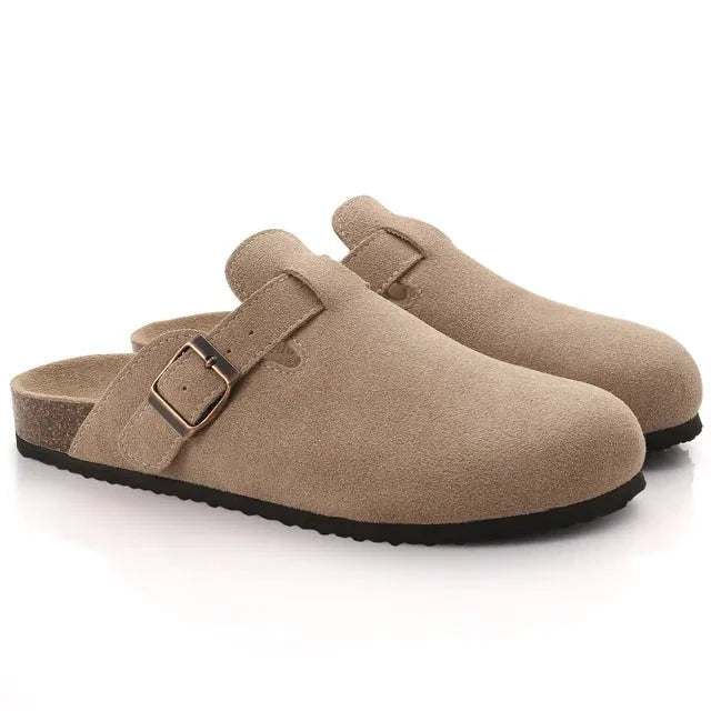 Elegante Herren Slipper im klassischen Old Money Stil aus hochwertigem Leder, perfekt für Business Casual & Freizeit.