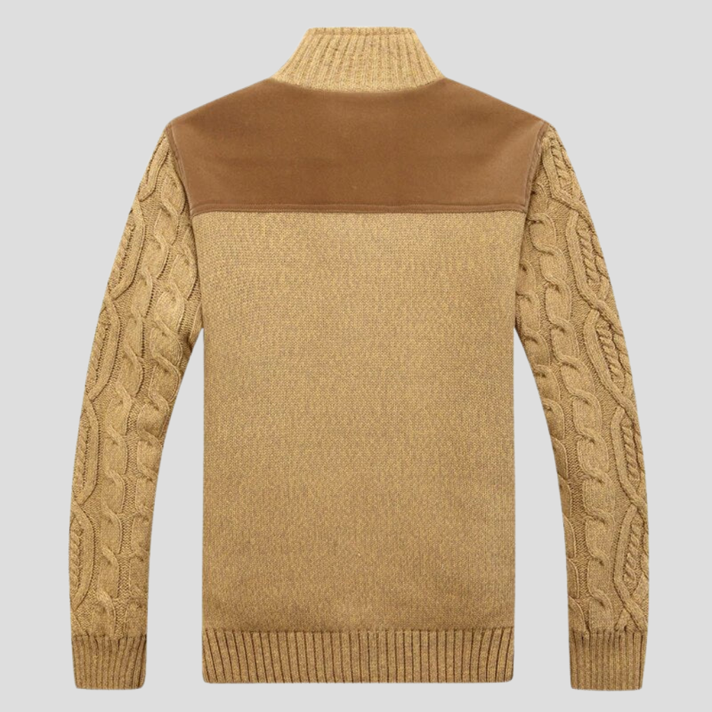 Hochwertige Herren Strickjacke, fein gestrickt, mit Knopfleiste. Ideal für einen eleganten Lagenlook im Herbst.
