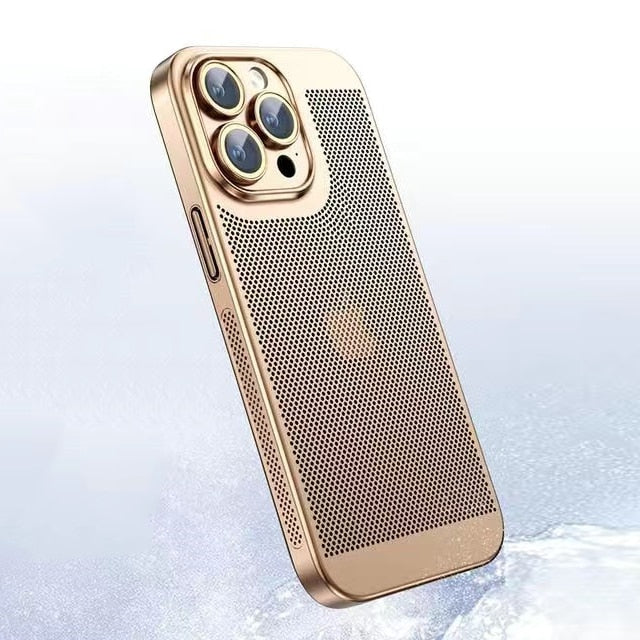 Hochwertiges iPhone Zubehör: Stoßfeste & kratzfeste Schutzhülle mit edler Metallstruktur.