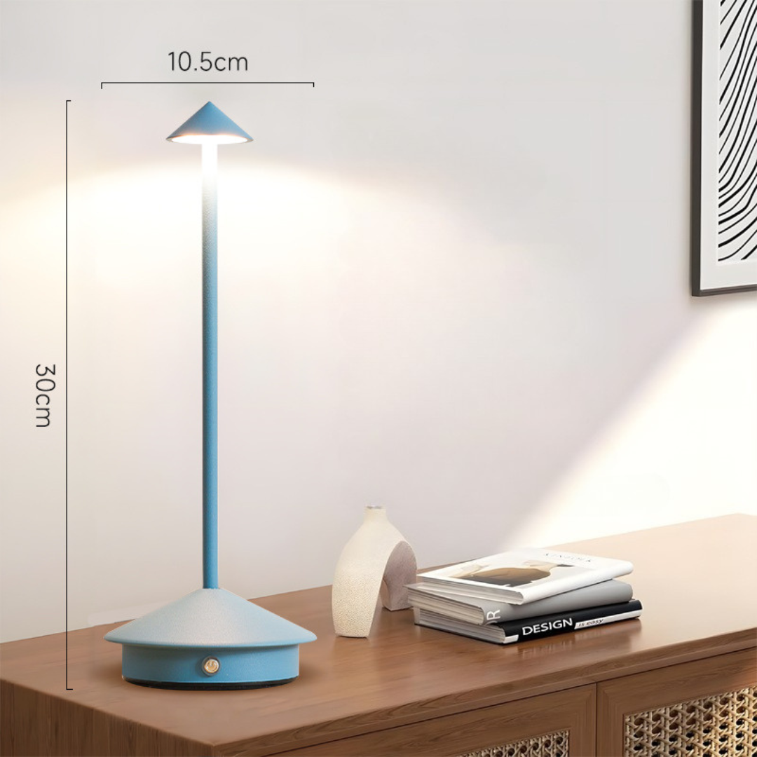 Vielseitige kabellose LED Tischlampe, dimmbar, akkubetrieben, Innen- und Außenleuchte, modernes Design.