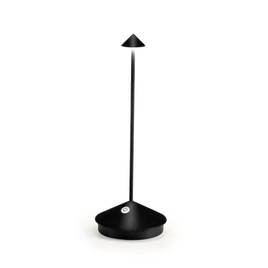 Vielseitige kabellose LED-Tischleuchte, dimmbar, wasserdicht & tragbar, für jedes Ambiente.