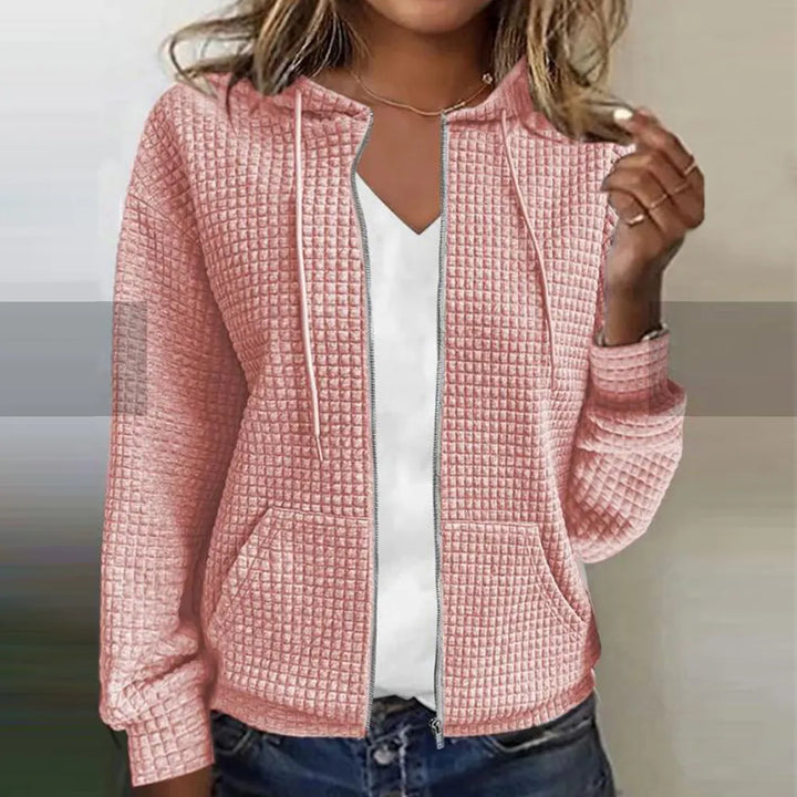 Elegante, karierte Damenjacke für Herbst & Winter; stilvoll, komfortabel und warm.