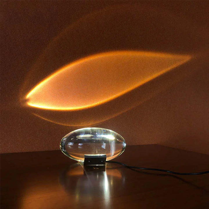 Elegante Kristall-Nachtlampe mit Sternenprojektion, schafft magische Ambientebeleuchtung im Schlafzimmer.