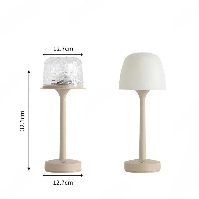 Stimmungsvolle Wohnzimmer Lampe, kabellose LED Tischlampe mit Touch Funktion für heimelige Atmosphäre.