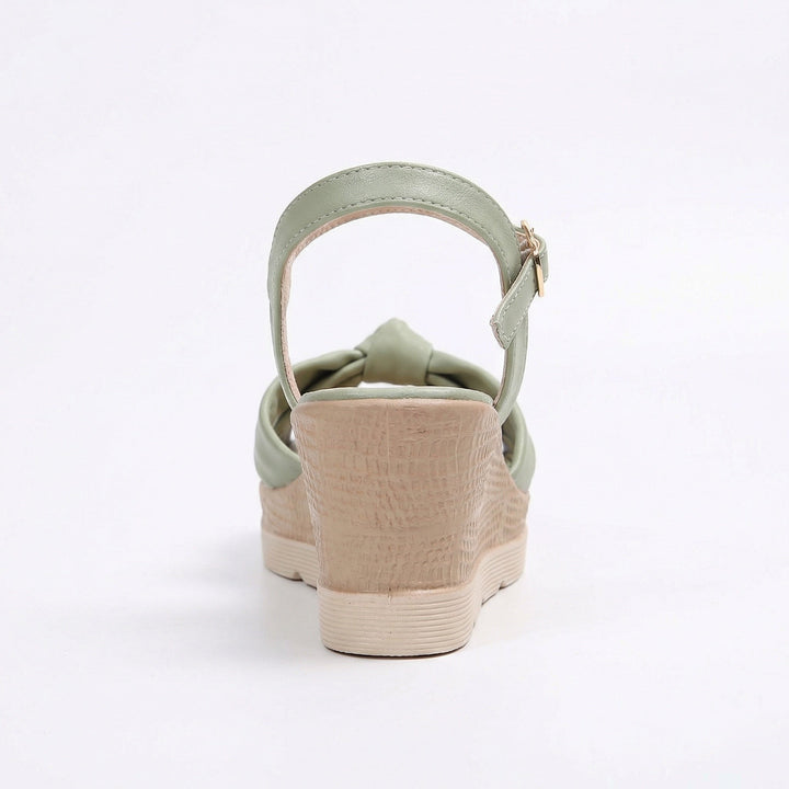 Elegante, orthopädische Damensandalen für den Sommer. Bieten Komfort, Stil und fördern die Fußgesundheit.