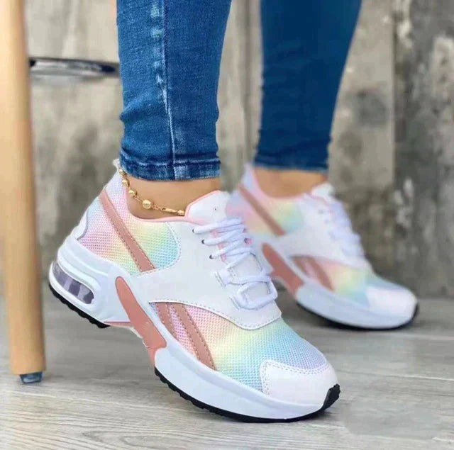 Elegante orthopädische Damenschuhe mit integriertem Fußbett für höchsten Alltagskomfort und gesunde Füße.