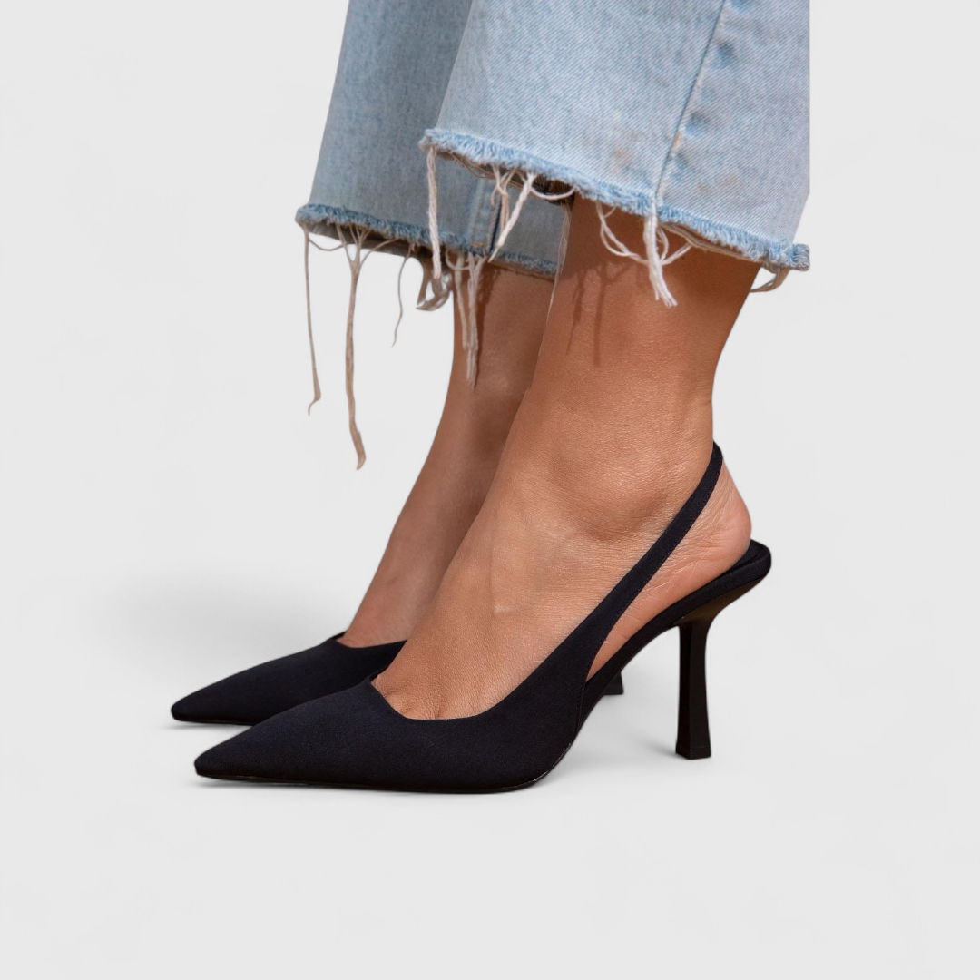 Bequeme Damen Pumps, perfekt als bürotaugliche Schuhe oder elegante Abendschuhe für stilbewusste Frauen.