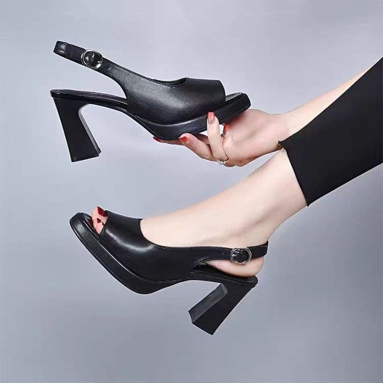 Elegante schwarze Damen Orthopädische Schuhe mit mittelhohem Absatz für Komfort & Fußgesundheit, Hallux Valgus geeignet.
