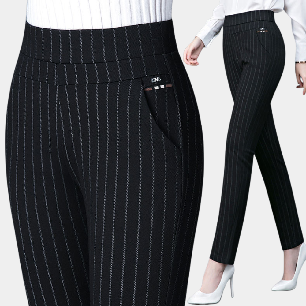 Elara Stretch Damenhose: hohe Qualität, optimaler Tragekomfort. Eine stilvolle und bequeme Wahl für Damen.