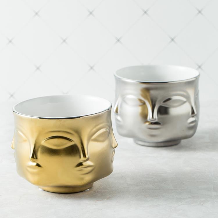 Dekorative Buddha Kopf Vase für Wohnzimmer und moderne Interieurs. Einzigartiges Design-Objekt mit Eleganz.