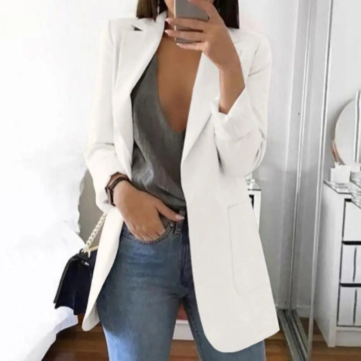 Damen Blazer Isabella: Zeitloser Business-Look, reguläre Passform, perfekt für professionelle Auftritte.