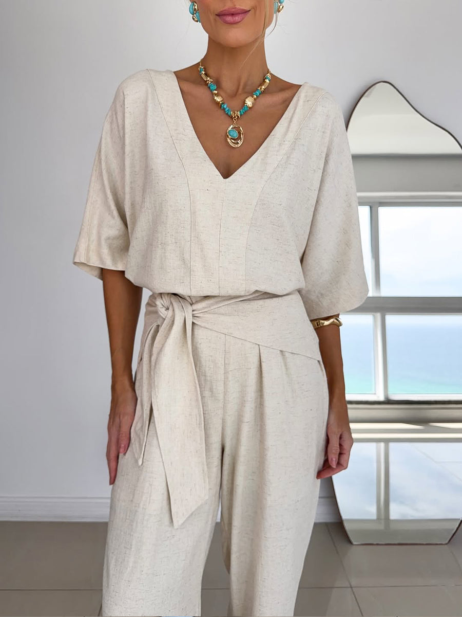 Bequemer, lässiger Damen Jumpsuit Einteiler für Freizeit. Modisch & stylisch für Frühling.