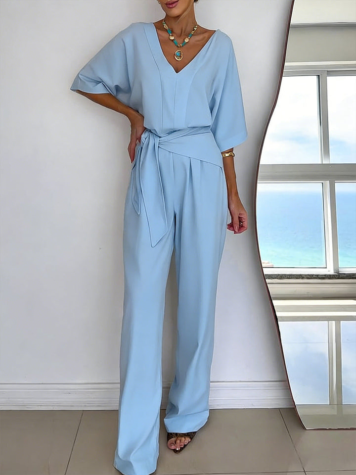 Leichter Sommer Damen Jumpsuit, knöchellang, ideal für Freizeit oder elegante Abende.