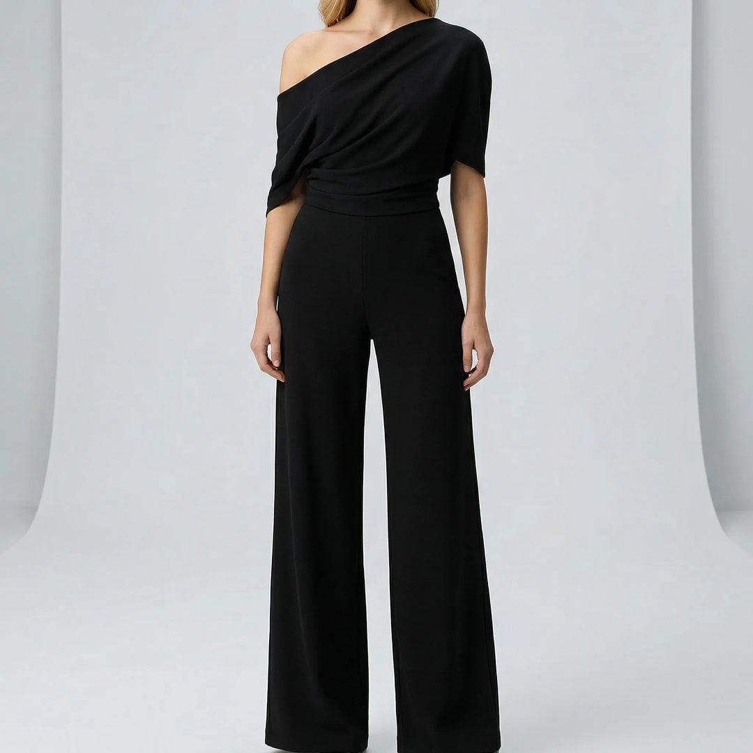 Moderner Damen Jumpsuit Matilda. Eleganter und bequemer Einteiler, perfekt als vielseitiges Frühlings-Outfit.