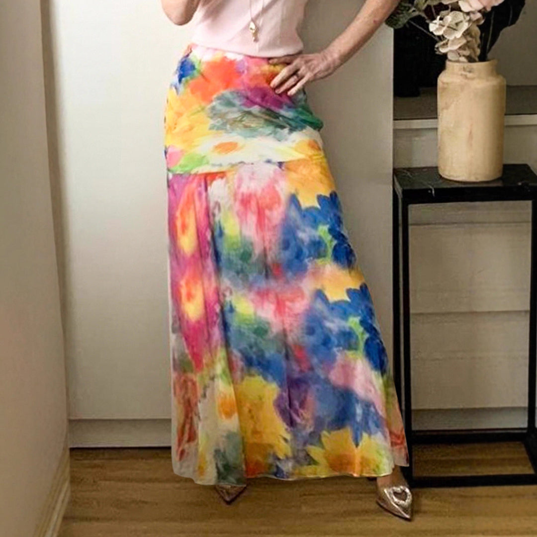 Eleganter Damen Maxirock mit floralem Blumenmuster, perfekt als Sommerrock für Freizeit und Damenmode.