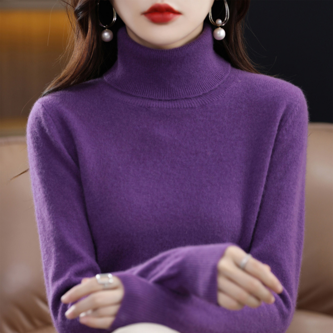 Kuscheliger Damen Rollkragenpullover, ein elegantes Winter Oberteil und Must-have für Damenkleidung.