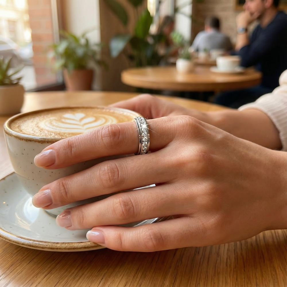 Stilvoller Damen Titanstahl Spinner-Ring in Silber, Gold, Roségold, ideales Antistress-Accessoire.