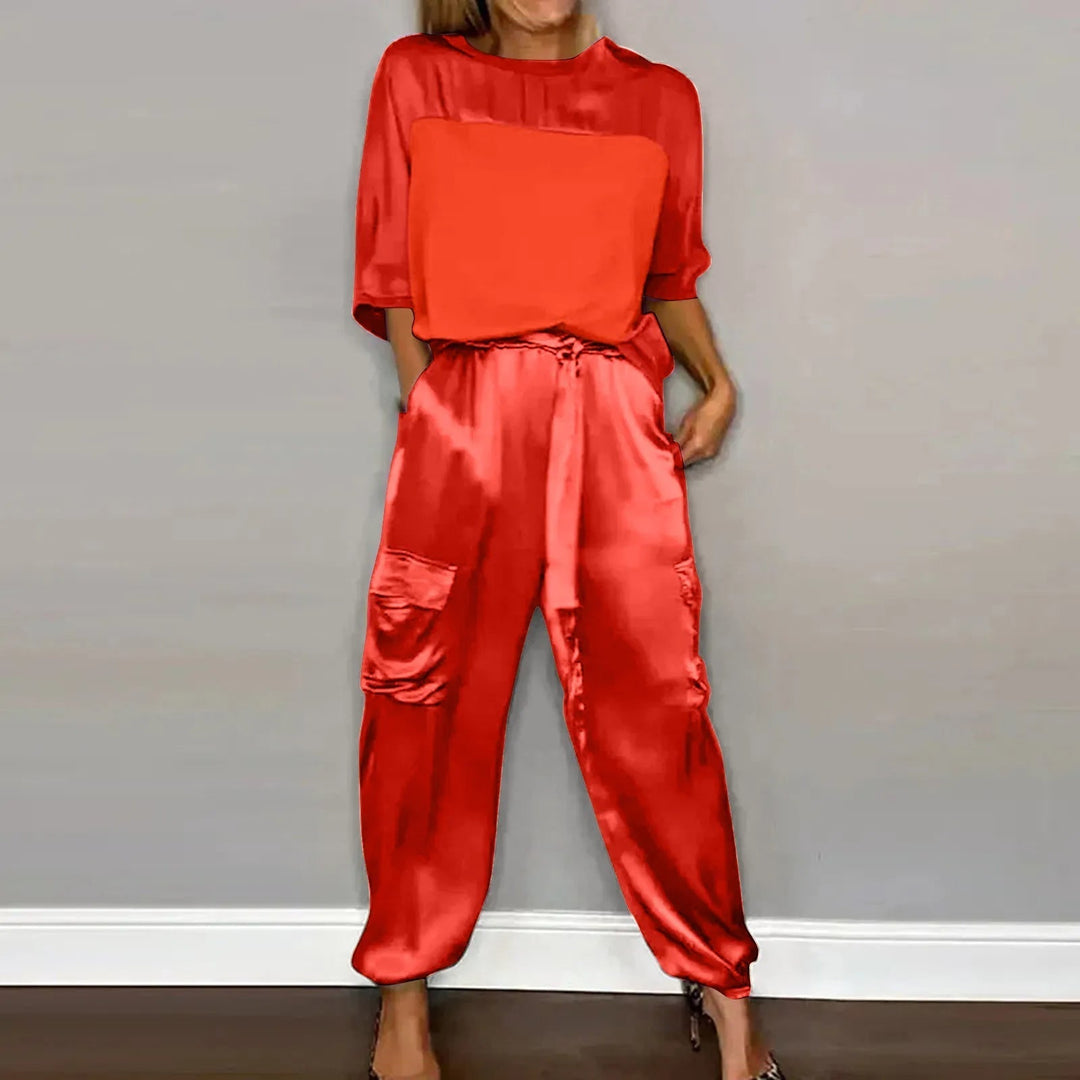 Damen Oberteil-Hose-Set, stilvoller Zweiteiler für Frühling/Sommer. Vielseitiger Look, ideal für elegante und bequeme Mode.