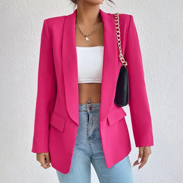 Eleganter Damen Businessblazer, schick und bequem, ideal für professionelle Auftritte.