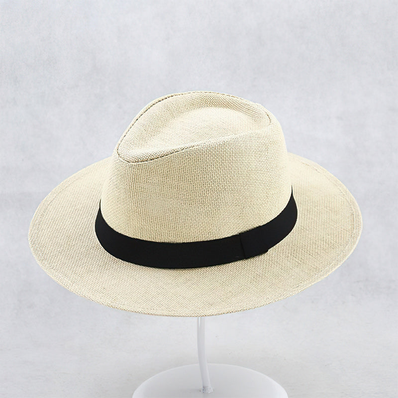 Panamahut aus natürlichem Stroh, handgeflochten, als eleganter Sonnen- & Outdoorhut für Damen & Herren.
