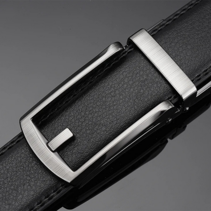 Eleganter schwarzer Herren-Gürtel mit automatischer Schnalle. Modisches PU-Leder Accessoire für jeden Anlass.