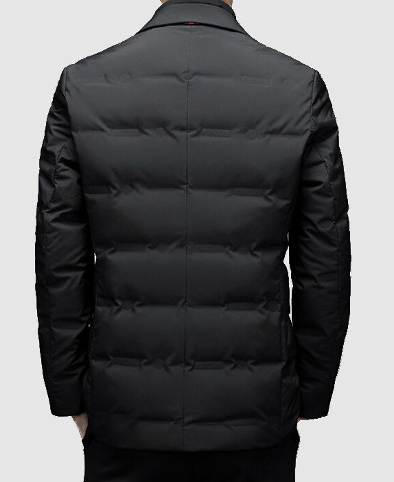 Eleganter Herren Parka in Dunkelgrau. Stilvolle Winterjacke, warm und funktional für moderne Herrenmode.