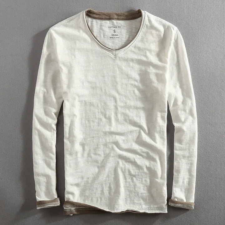 Weicher, bequemer Herren Langarmshirt Pullover; perfekte Herrenmode für elegante Freizeit-Looks.