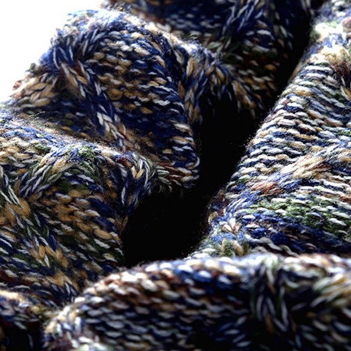 Modischer Herrenpullover in einzigartigem Design; stylisch & bequem.