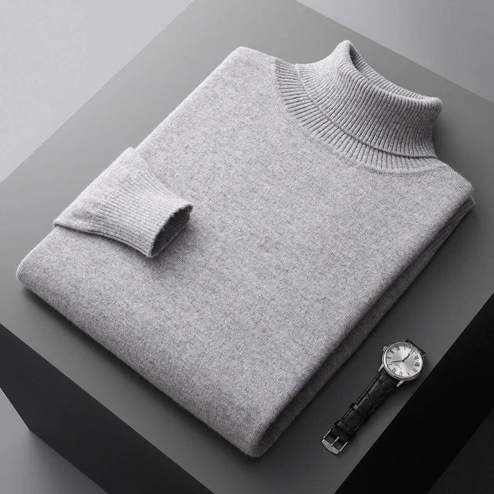 Klassischer Herren Langarmpullover mit Rollkragen, aus feinem Strick, bietet Wärme und zeitlosen Stil.