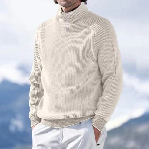 Eleganter Herren Rollkragenpullover aus weichem Strick, ideal für stilvolle Wärme im Winter und Büro.