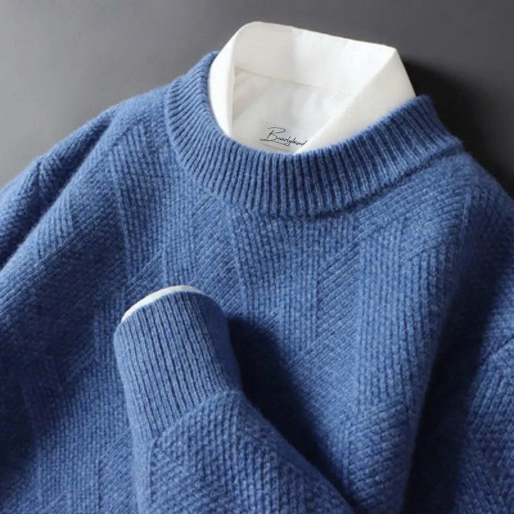 Eleganter Herren Winterpullover in Grün. Bequem & vielseitig, ein Must-have für die Männermode.