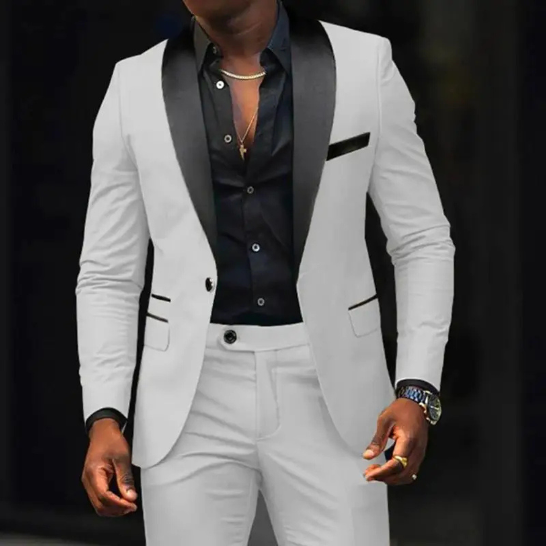 Eleganter Herren Slim Fit Anzug, Zweiteiler mit stilvollem Satin Schalkragen. Perfekt für festliche Anlässe.