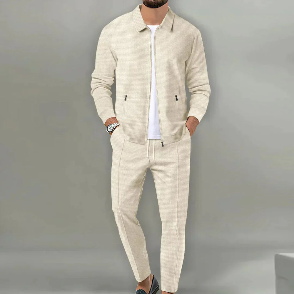 Stilvoller Herrenanzug Zweiteiler: Moderner Blazer und passende Hose für Businesskleidung und Freizeitlooks.