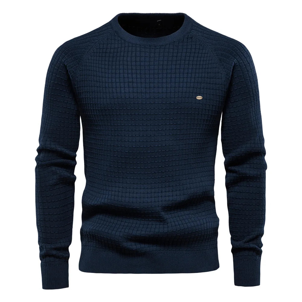 Stilvoller Herrenpullover für Alltag und Büro. Moderner Crewneck-Strickpullover, perfekt für die Herbst-Winter-Saison.