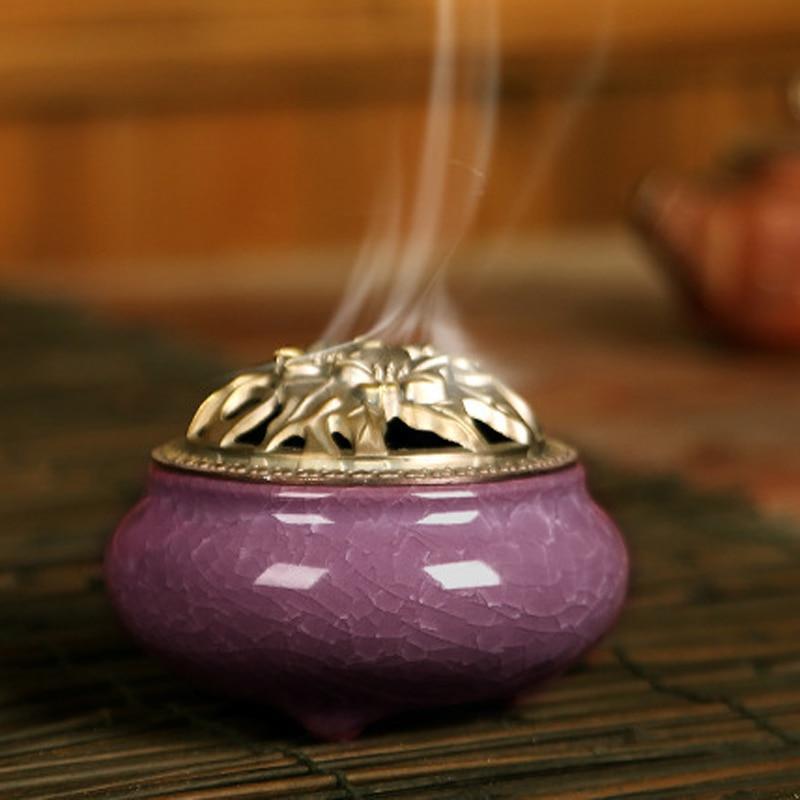 Eleganter Keramik Räuchergefäß, weiß, für Weihrauch & entspannende Aromatherapie, stilvolle Deko.
