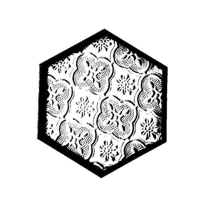 Edler Gold-Schwarz-Untersetzer aus Kristall, ein praktisches und dekoratives Element für jeden Raum.