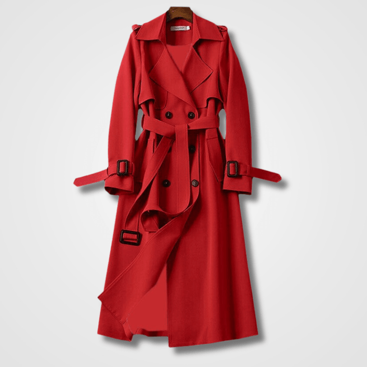 Moderne Frau trägt einen langen, eleganten Damen Trenchcoat mit Gürtel beim Gehen. Ideal als stilvoller Übergangsmantel.