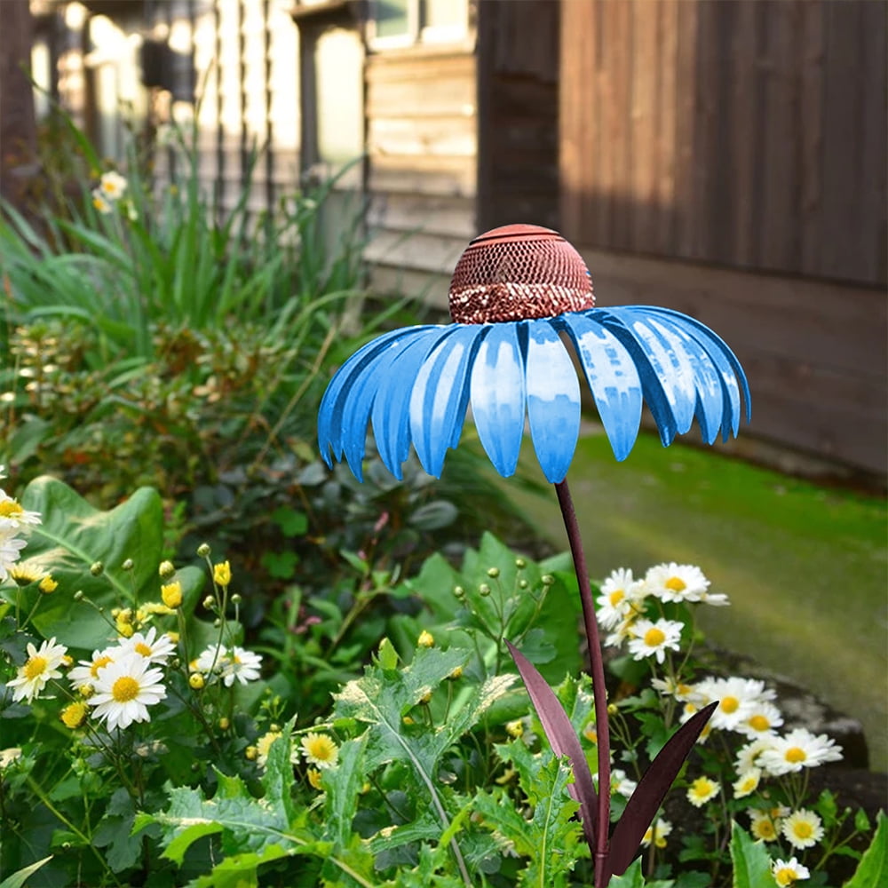 Besondere Geschenkidee: Schöner Vogelfutterspender im Blüten-Design, wetterfest und ideal für jeden Gartenliebhaber.