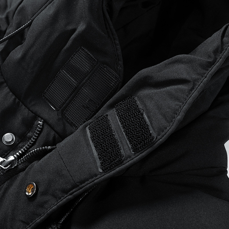 Warmer, wasserdichter Herren Parka mit Kapuze, ideal für den Winter. Langarm-Jacke mit Kälteschutz für Outdoor.
