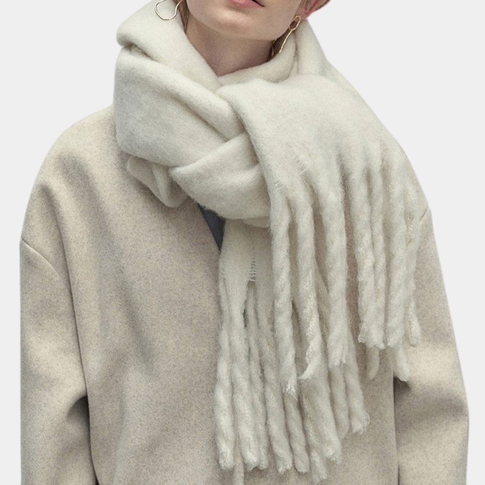 Vielseitiger, kuscheliger Damenschal Elise. Hält warm & ergänzt jedes Outfit elegant. Ideal für kalte Tage.