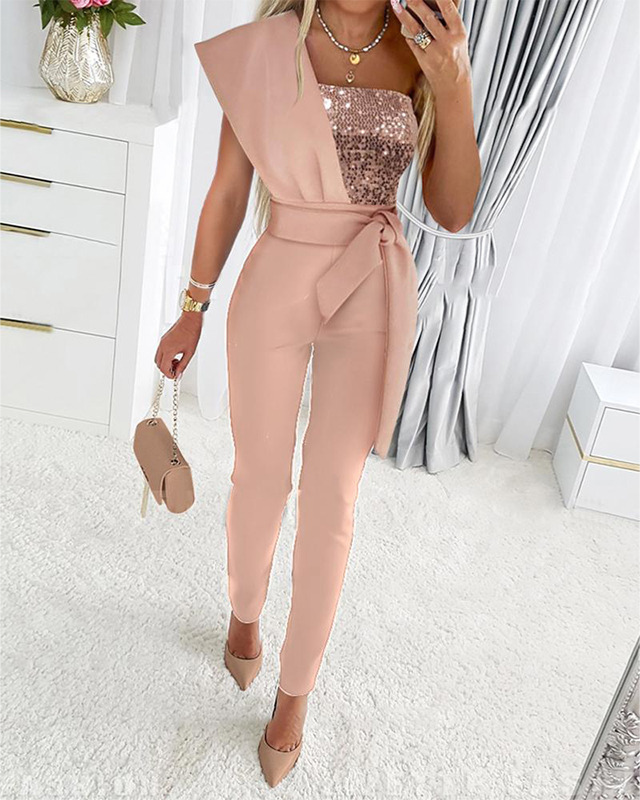 Chicer Damen Overall, moderner Einteiler mit One-Shoulder-Detail, perfekt für festliche Abendmode & Events.