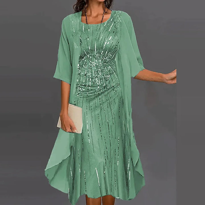 Modisches, bedrucktes Sommerkleid für Damen. Elegant, bequem und vielseitig als Freizeitkleid oder für festliche Events.