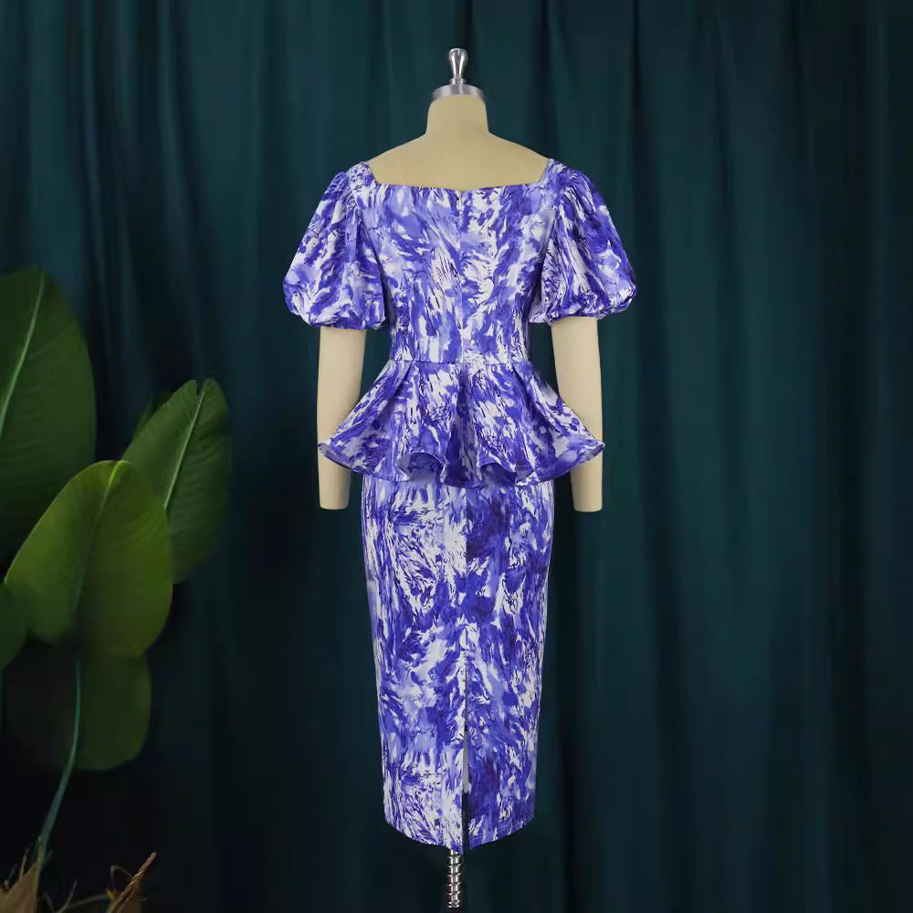 Blaues festliches Abendkleid für Damen, elegantes Midikleid mit Puffärmeln und figurbetontem Schnitt.