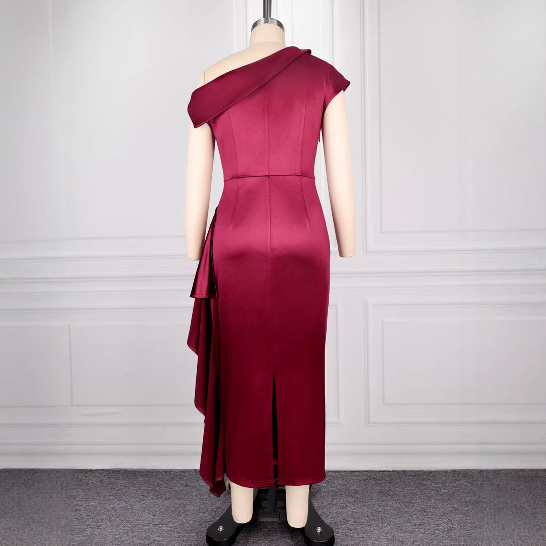 Damen-Wickelkleid burgunderrot, elegant mit Rüschensaum, asymmetrischer Schnitt, ideal für Abend- & Partylooks.