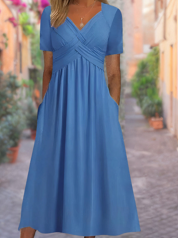 Stilvolles Damen Ceola Kleid mit Bauchbedeckung, bequem und vielseitig für Alltag und festliche Events.