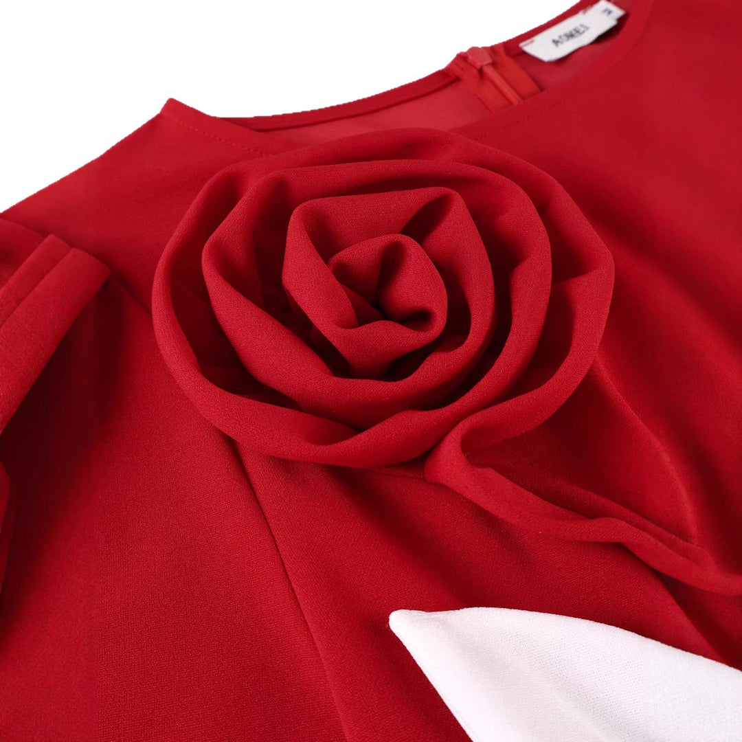 Festliches Damen Abendkleid für besondere Anlässe, langes Design mit figurschmeichelndem Schnitt und Details.